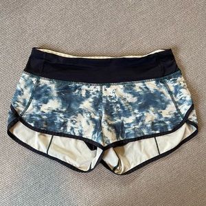 Lululemon Speed Up Short Blue waves